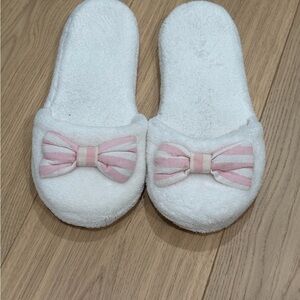 VS White Plush Slippers with Pink Bow